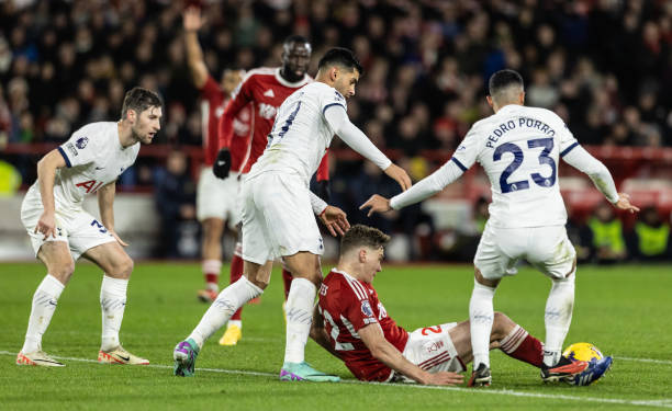 滕哈赫带来 滕哈赫带来