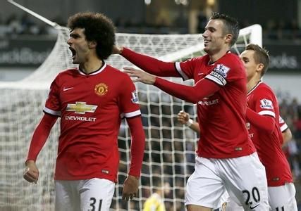 受瞩目的举 受瞩目的举